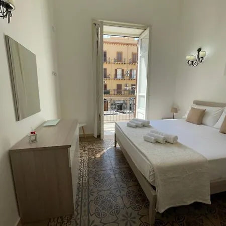 Station Holidays Апартаменты *