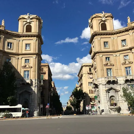 Station Holidays Апартаменты *
